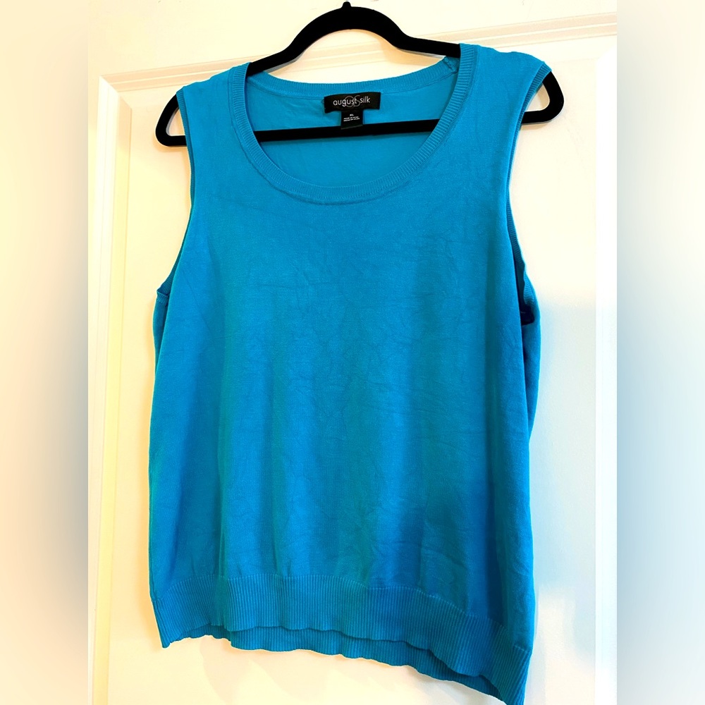 Turquoise sweater tank by August Silk size XL